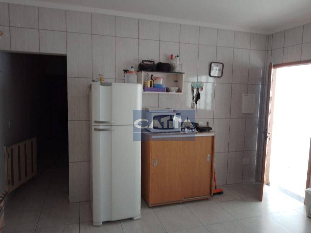 Casa à venda com 2 quartos, 100m² - Foto 10