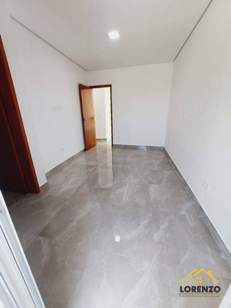 Casa à venda com 4 quartos, 180m² - Foto 11