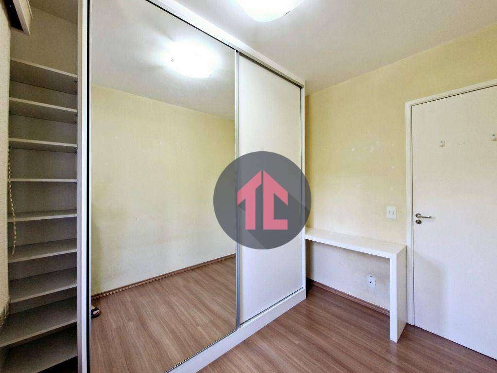 Apartamento à venda com 3 quartos, 75m² - Foto 16