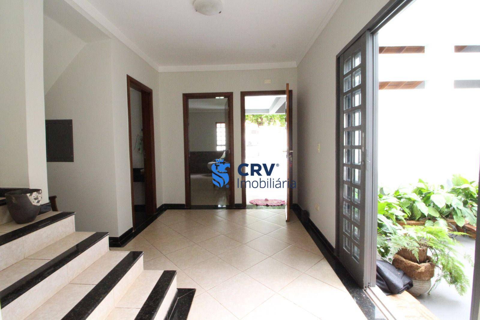 Casa, 4 quartos, 321 m² - Foto 4