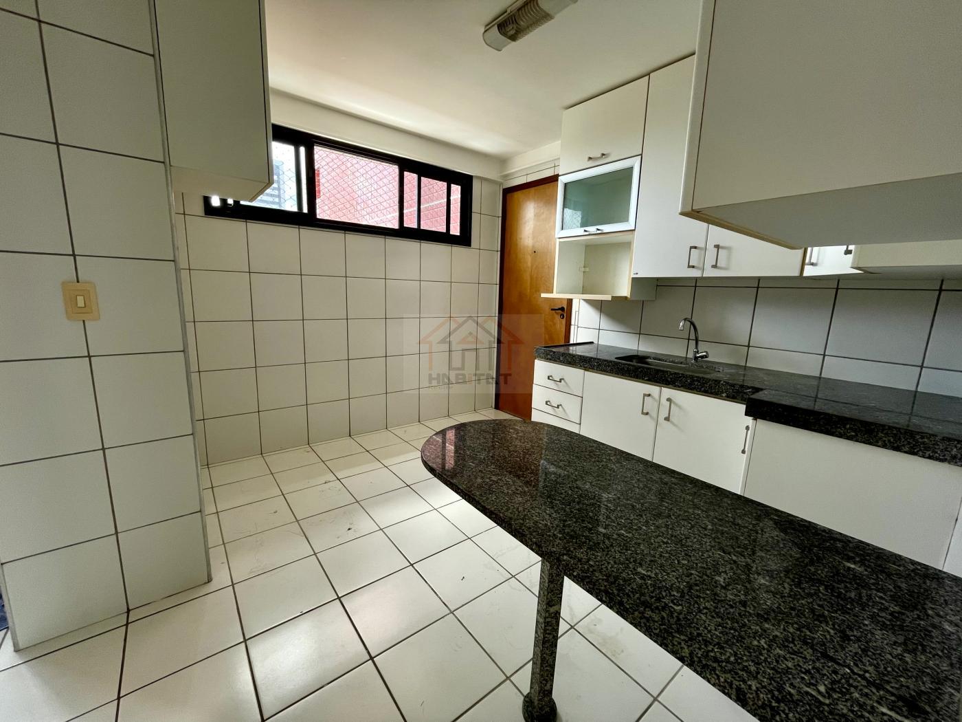 Apartamento para alugar com 3 quartos, 93m² - Foto 17