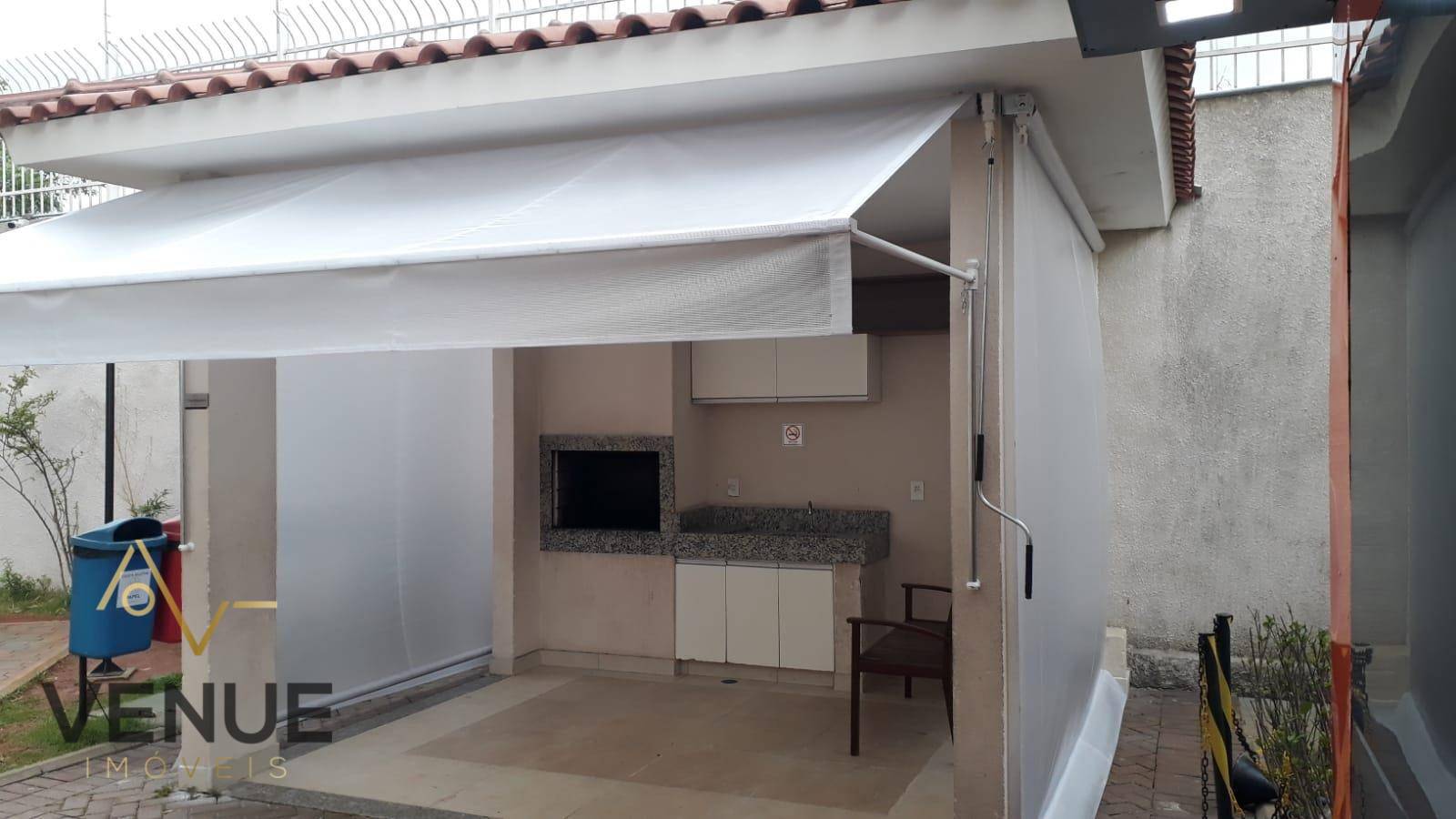 Apartamento à venda com 2 quartos, 40m² - Foto 22