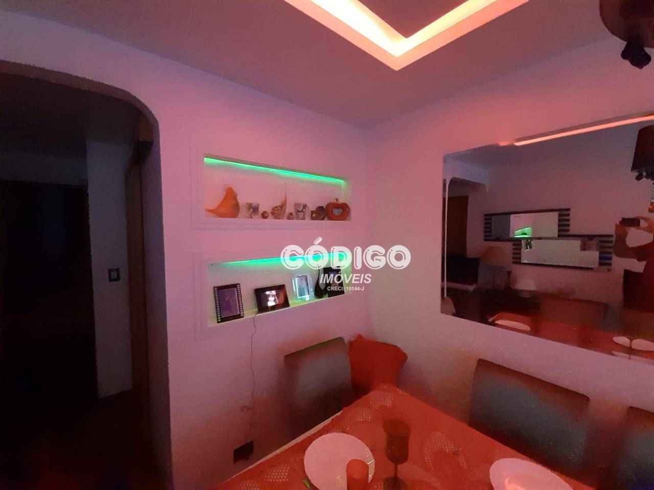 Apartamento à venda com 3 quartos, 95m² - Foto 34