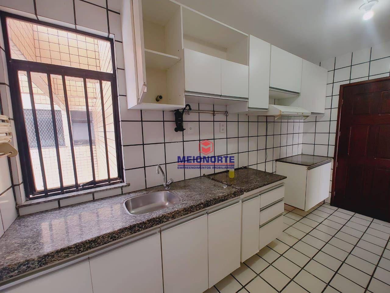 Apartamento à venda com 3 quartos, 140m² - Foto 32