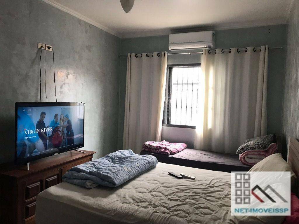 Casa à venda com 3 quartos, 368m² - Foto 12