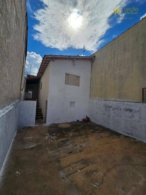 Casa à venda com 2 quartos, 100m² - Foto 10