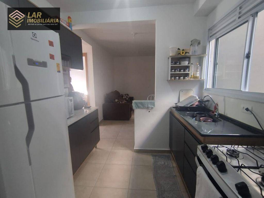Apartamento à venda com 2 quartos, 42m² - Foto 1