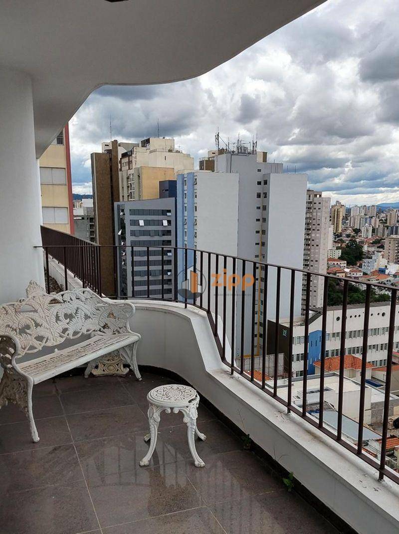 Apartamento à venda com 4 quartos, 211m² - Foto 27