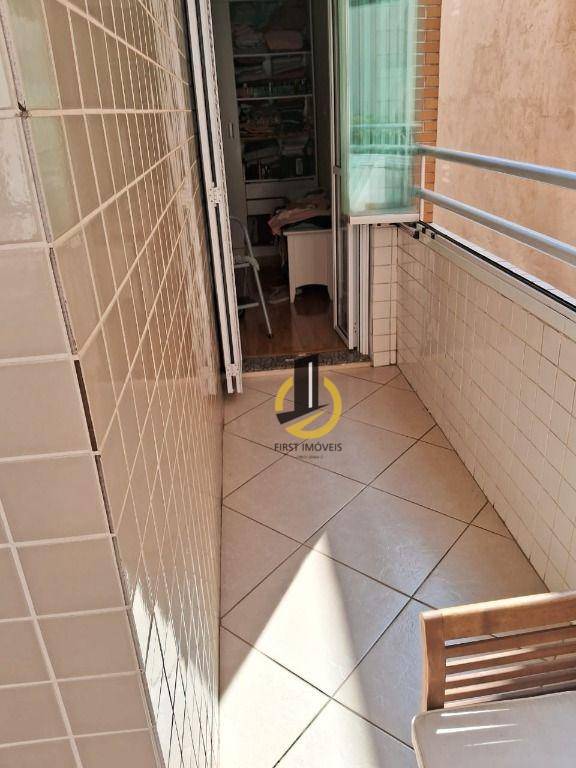 Apartamento à venda com 2 quartos, 70m² - Foto 21