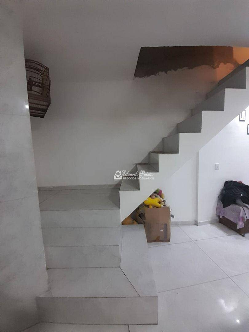 Sobrado à venda com 3 quartos, 100m² - Foto 6