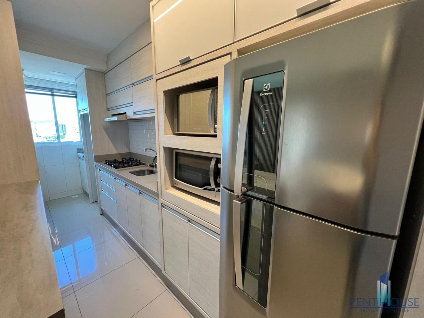 Apartamento à venda com 2 quartos, 69m² - Foto 6