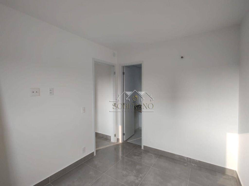 Apartamento para alugar com 2 quartos, 56m² - Foto 6