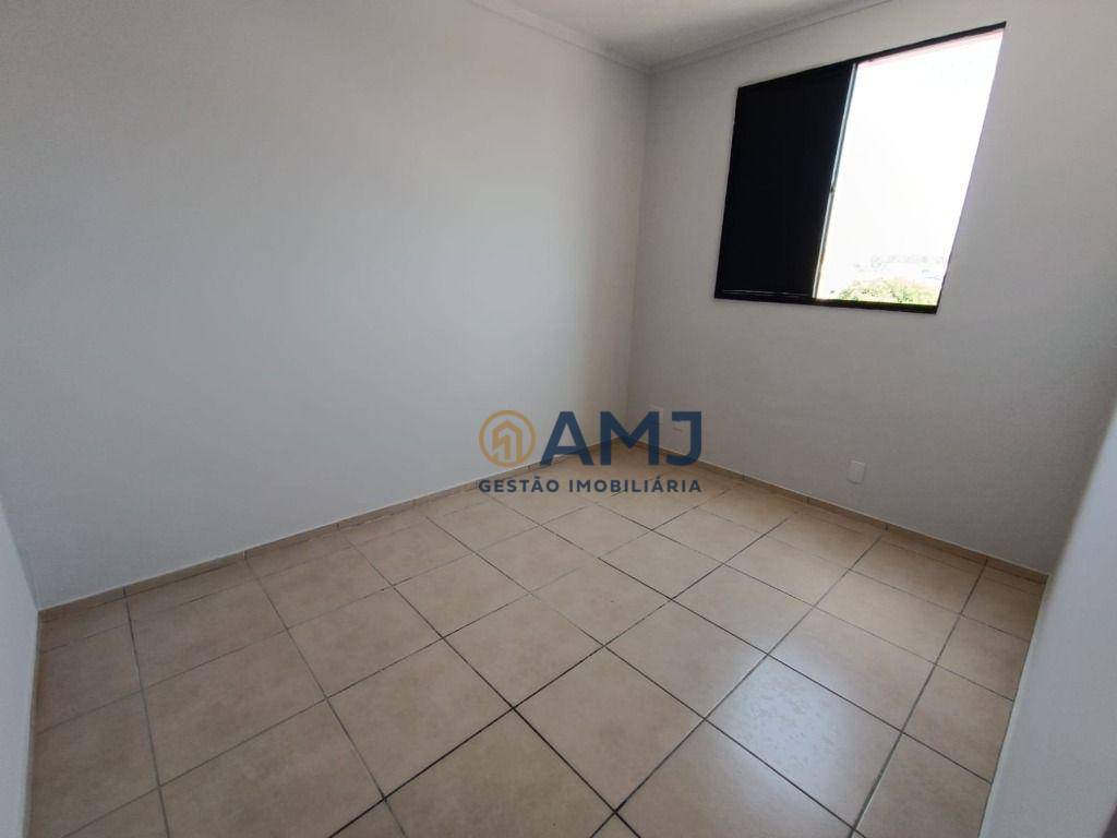 Apartamento à venda com 2 quartos, 46m² - Foto 10