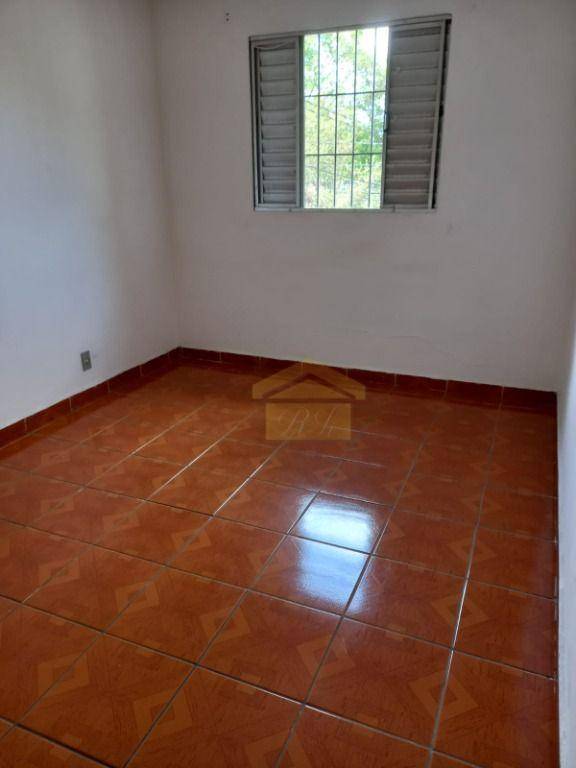 Sobrado para alugar com 2 quartos, 80m² - Foto 4