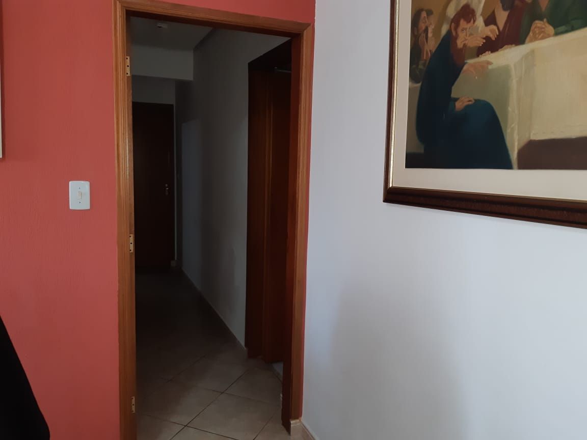 Apartamento à venda com 3 quartos, 105m² - Foto 11