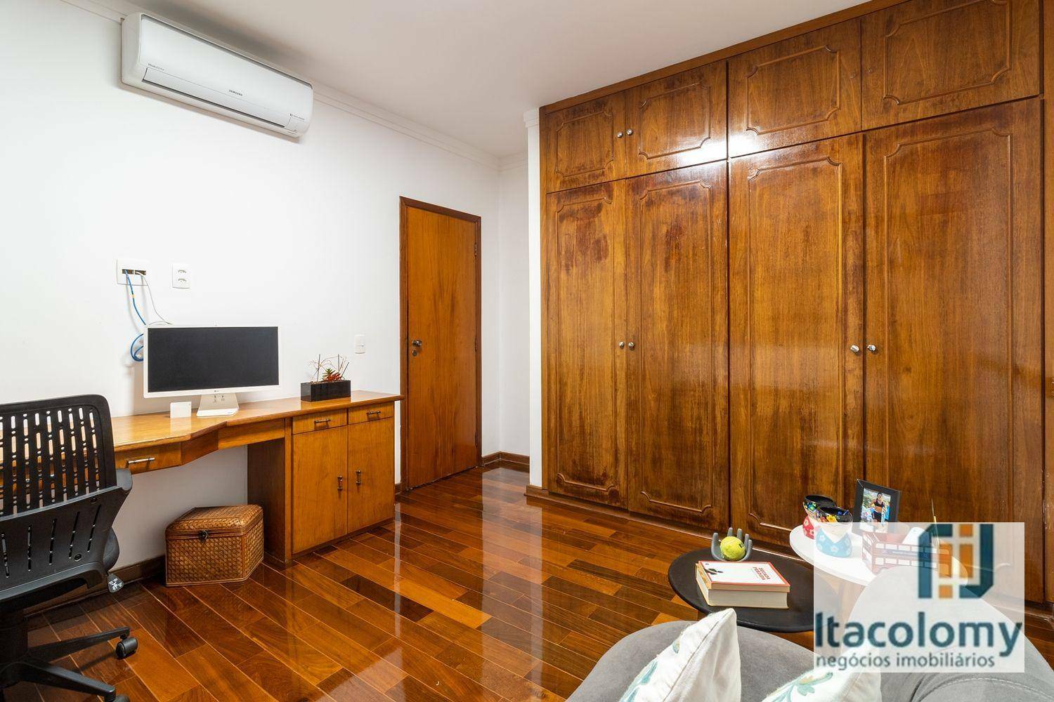 Casa de Condomínio à venda com 6 quartos, 600m² - Foto 93