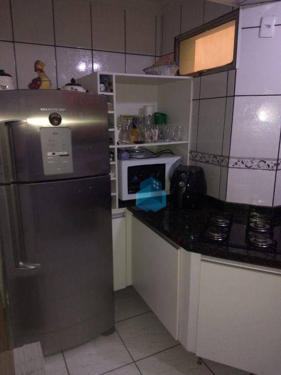 Apartamento à venda com 1 quarto, 60m² - Foto 6