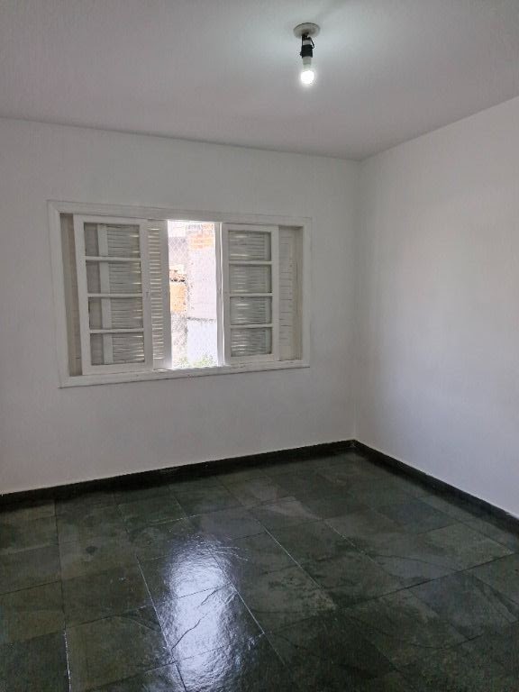 Sobrado para alugar com 2 quartos, 75m² - Foto 9