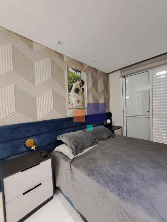 Cobertura, 3 quartos, 227 m² - Foto 4