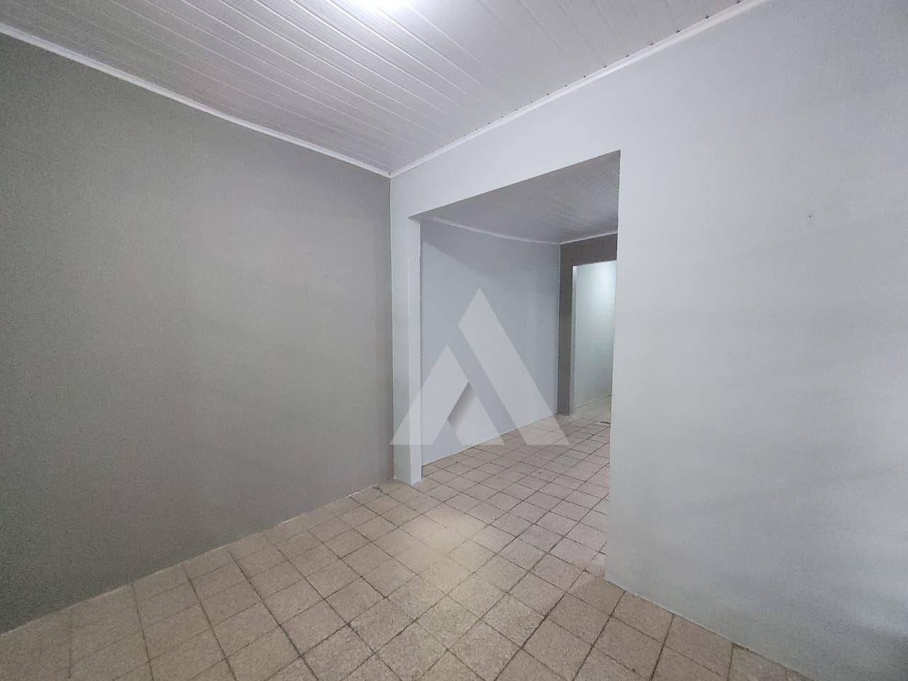 Casa à venda com 2 quartos, 120M2 - Foto 4
