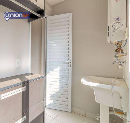 Apartamento à venda com 3 quartos, 189m² - Foto 8