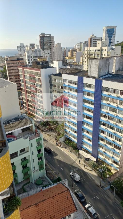 Apartamento para alugar com 1 quarto, 40m² - Foto 12