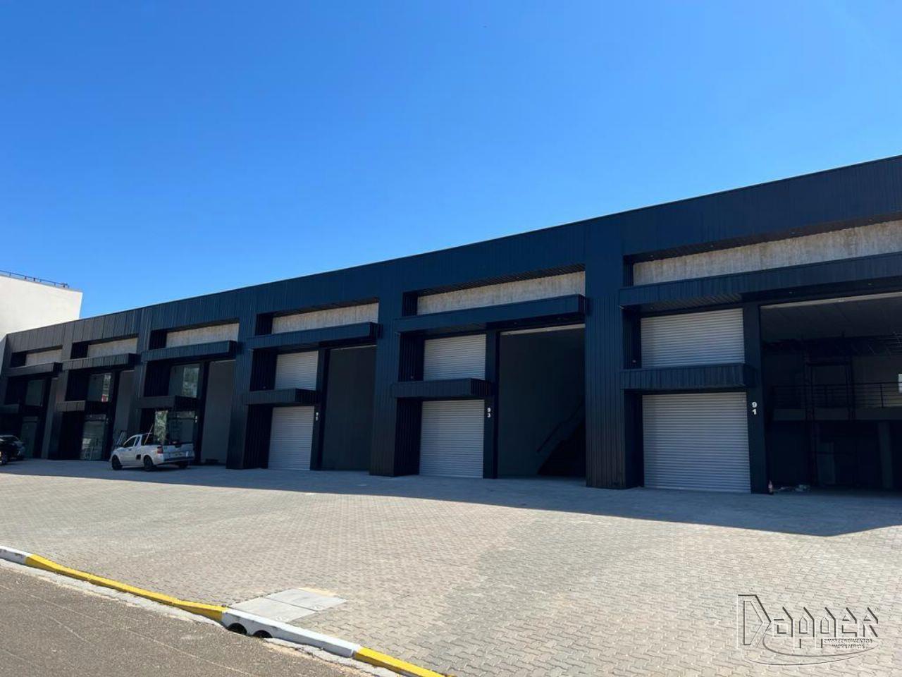 Prédio Inteiro para alugar, 240m² - Foto 1