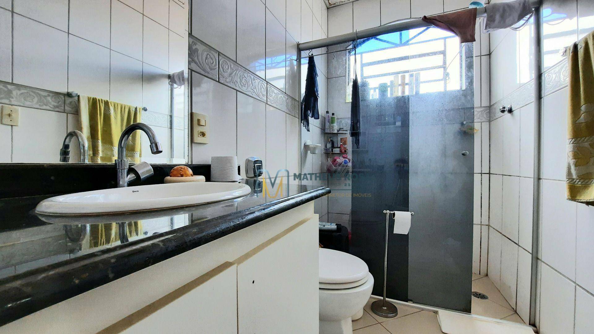 Casa para alugar com 5 quartos, 230m² - Foto 19