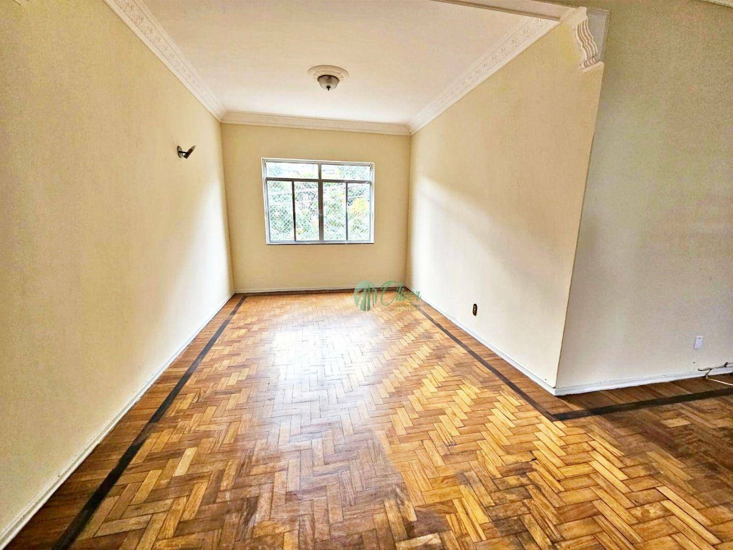 Apartamento à venda com 3 quartos, 90m² - Foto 3