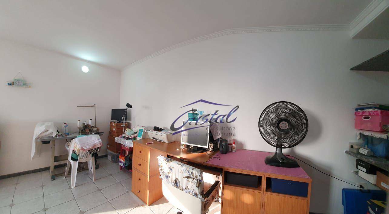 Apartamento à venda com 3 quartos, 133m² - Foto 22