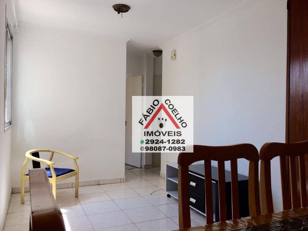 Apartamento à venda com 2 quartos, 55m² - Foto 13