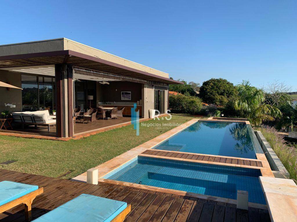 Casa à venda com 4 quartos, 540m² - Foto 3