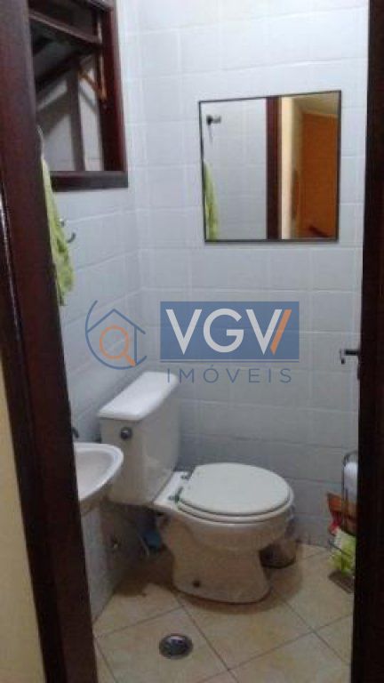 Casa de Condomínio à venda com 3 quartos, 268m² - Foto 9