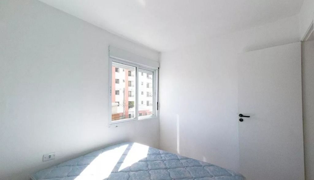 Apartamento à venda com 2 quartos, 70m² - Foto 19