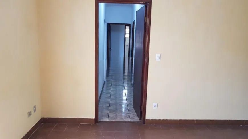 Casa à venda e aluguel com 3 quartos, 167m² - Foto 17