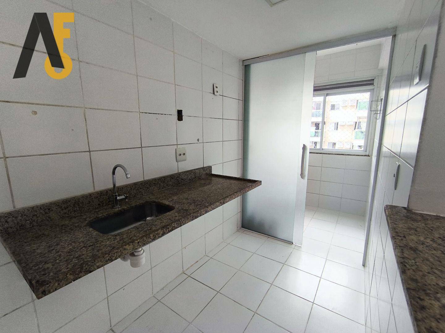 Apartamento à venda com 3 quartos, 77m² - Foto 5