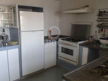 Apartamento à venda com 3 quartos, 180m² - Foto 8