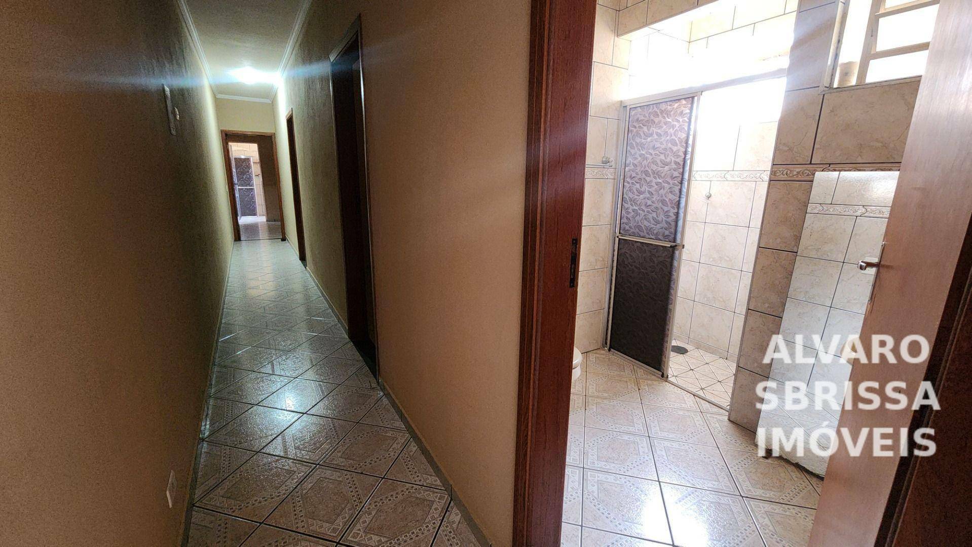 Casa para alugar com 3 quartos, 132m² - Foto 11