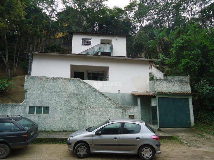 Casa à venda com 2 quartos, 900m² - Foto 2