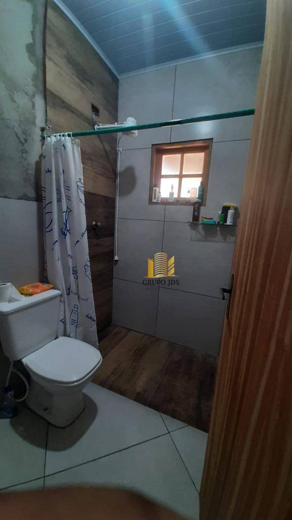 Chácara à venda com 4 quartos, 240M2 - Foto 21