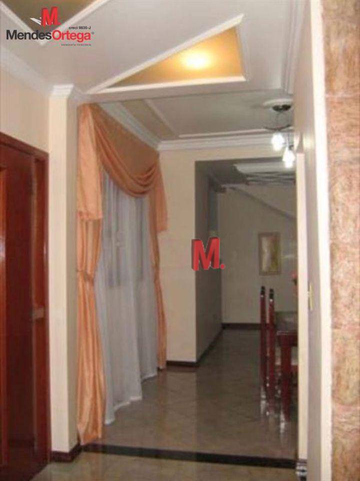 Casa à venda com 3 quartos, 230m² - Foto 5