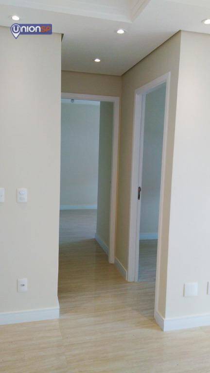 Apartamento à venda com 2 quartos, 62m² - Foto 7