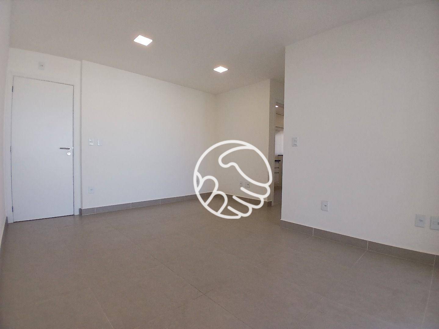 Apartamento para alugar com 2 quartos, 75m² - Foto 2