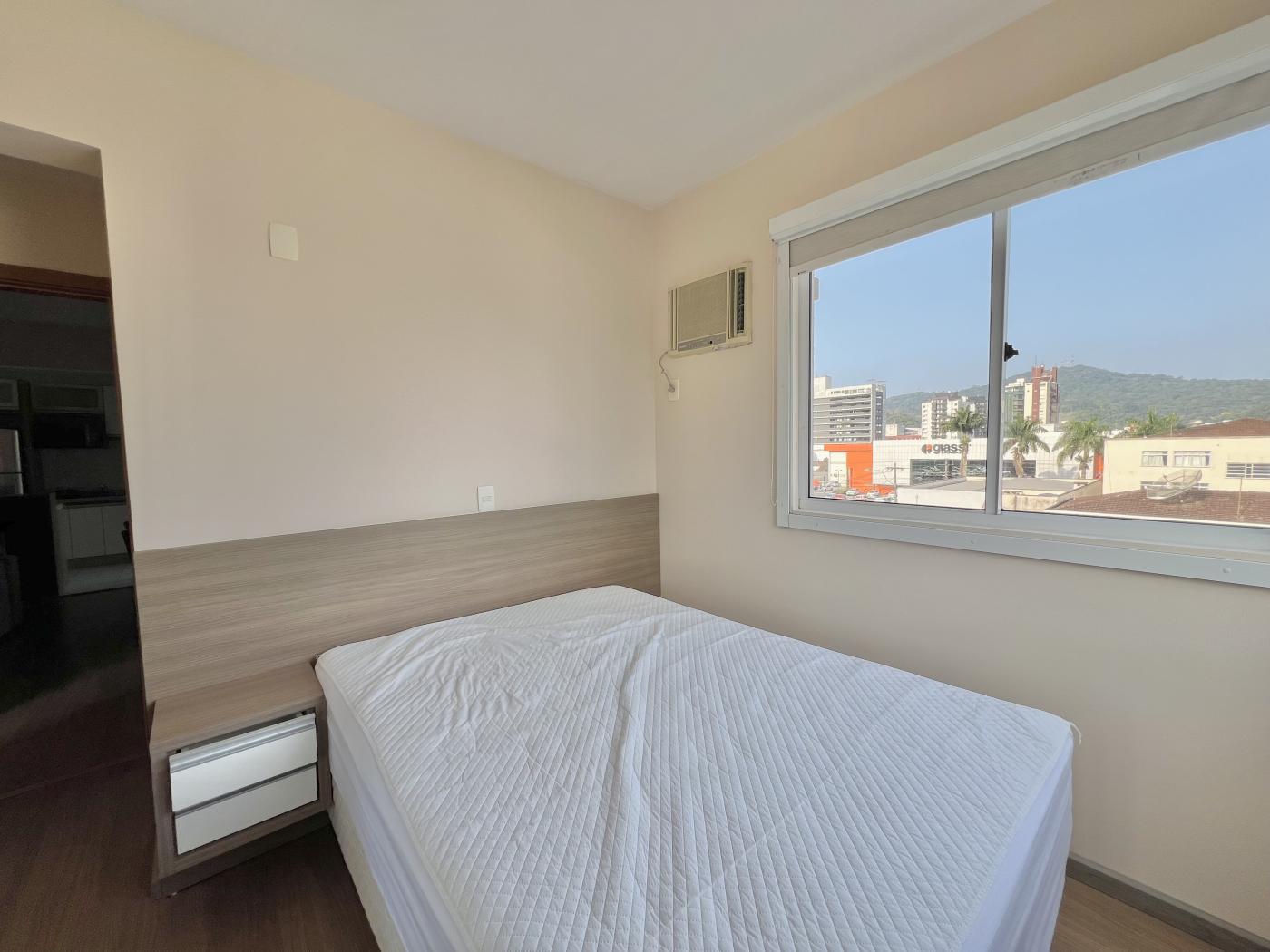 Apartamento para alugar com 2 quartos, 58m² - Foto 18