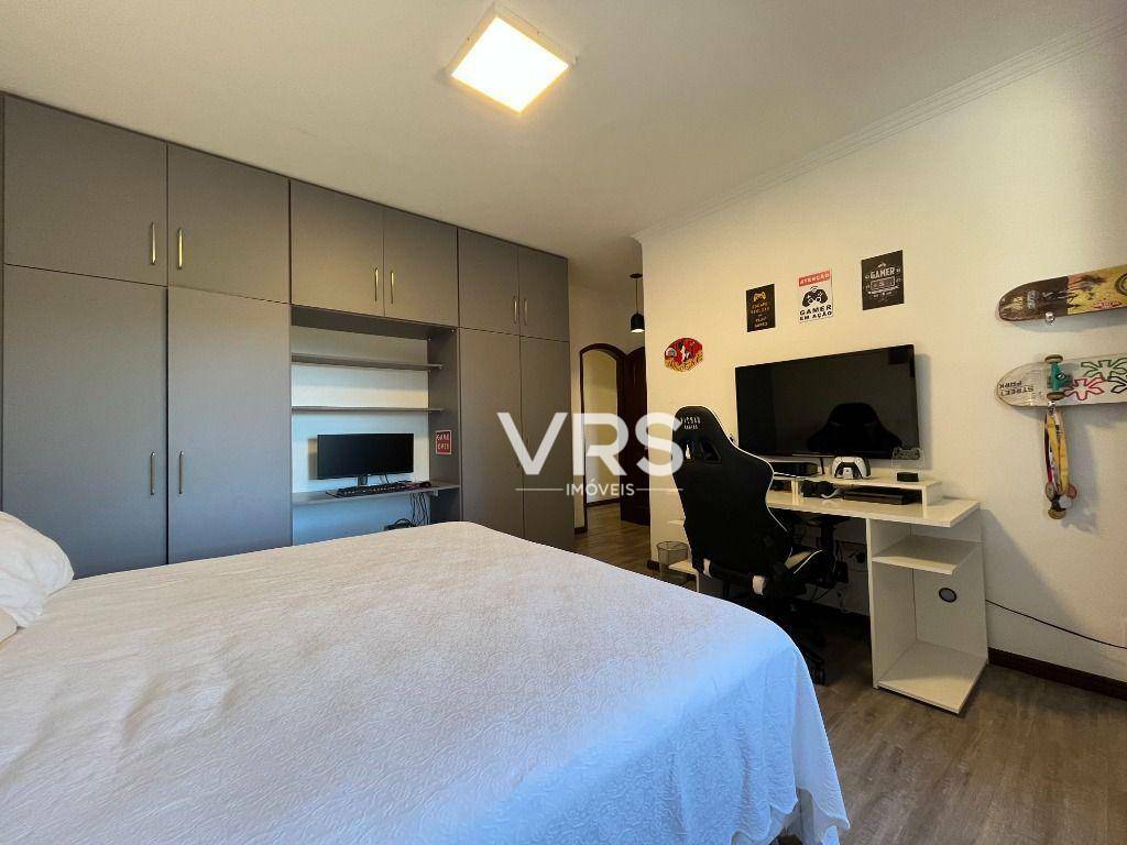 Casa à venda com 6 quartos, 503m² - Foto 96