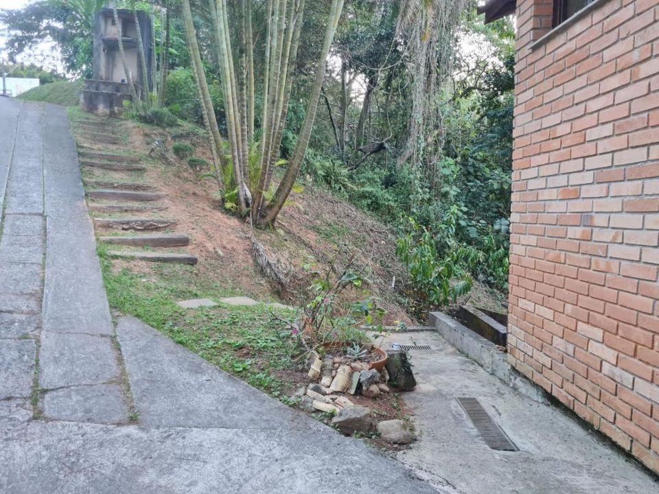 Casa de Condomínio à venda com 2 quartos, 600m² - Foto 2