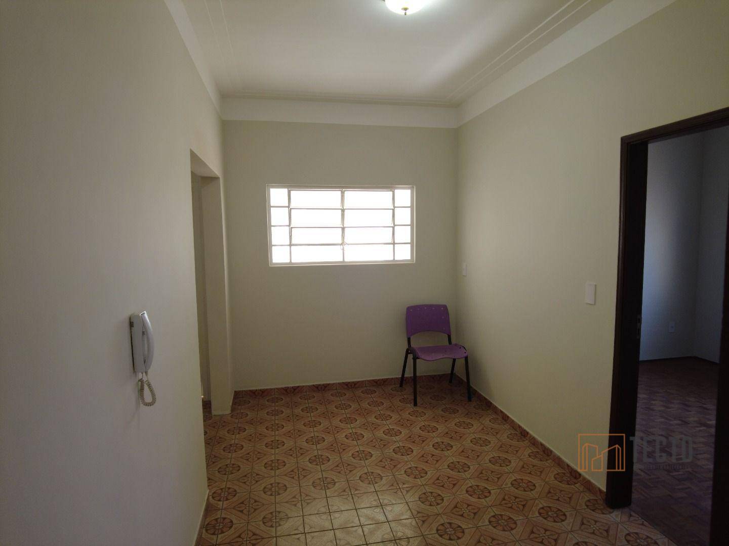 Casa à venda e aluguel com 3 quartos, 231m² - Foto 4