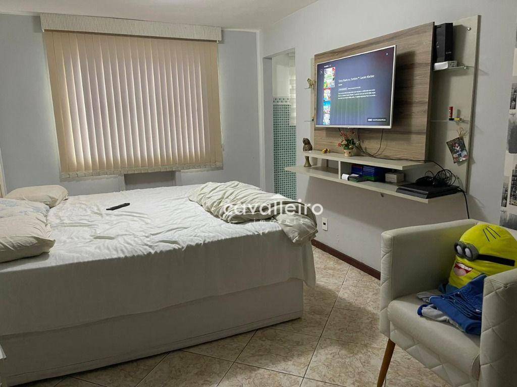 Casa à venda com 5 quartos, 285m² - Foto 37