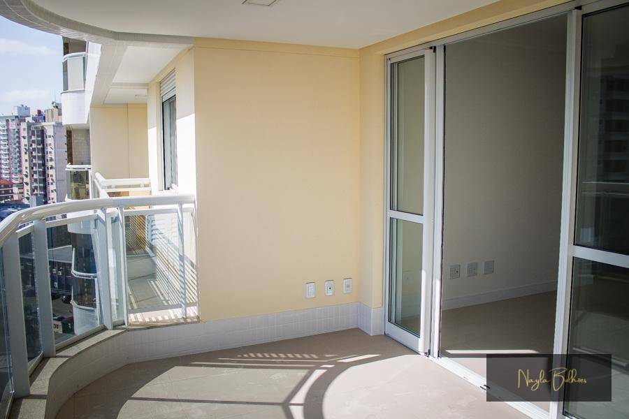 Apartamento à venda com 2 quartos, 94m² - Foto 3