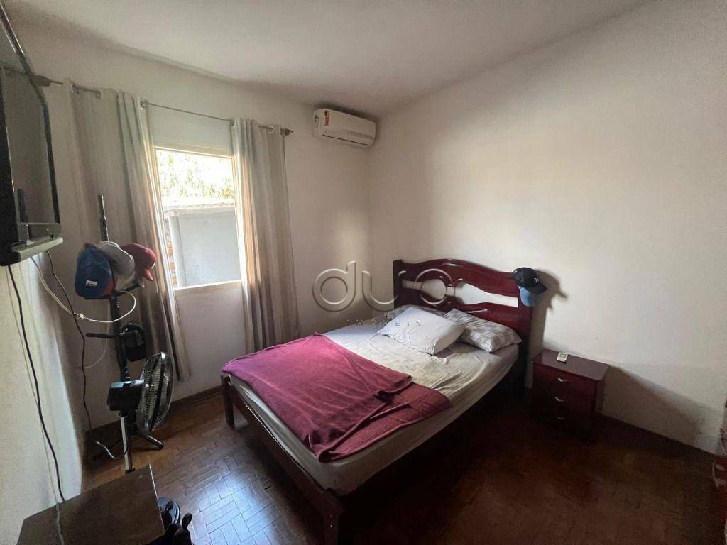 Casa à venda com 3 quartos, 212m² - Foto 10